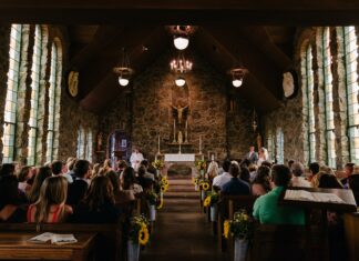 Papa Franjo: Suosjećati s Crkvom Suosjećati s Crkvom