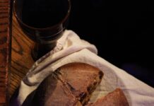 Euharistija, plod zemlje i ljudskog rada pretvoren u Tijelo i Krv Isusovu